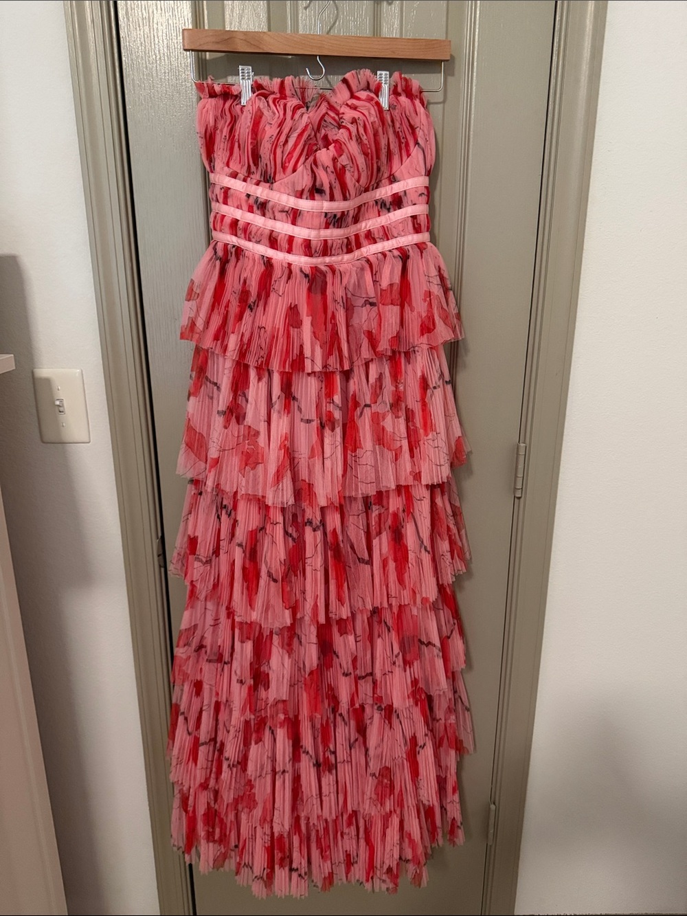 Hutch Monaco Strapless Pink & Red Tiered Ruffle Maxi Dress 14 - Picture 2 of 7